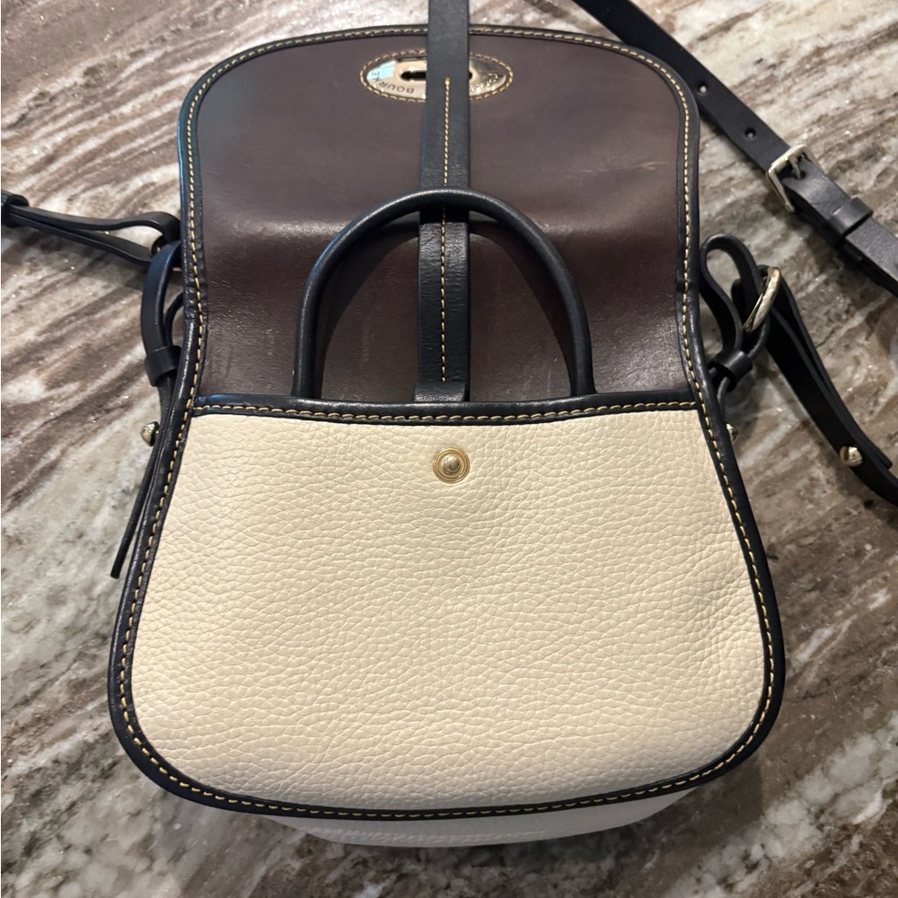 Dooney & Bourke Black and Cream Leather Crossbody Bag - Picture 8 of 9